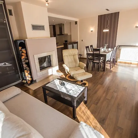 Apartament Z Kominkiem *